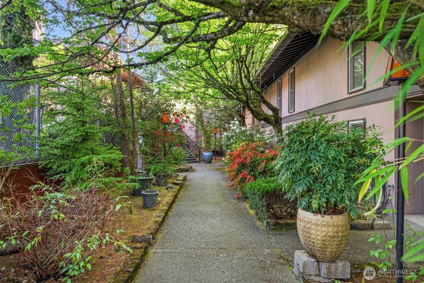 1425 S Puget Drive #213, Renton, WA 98055