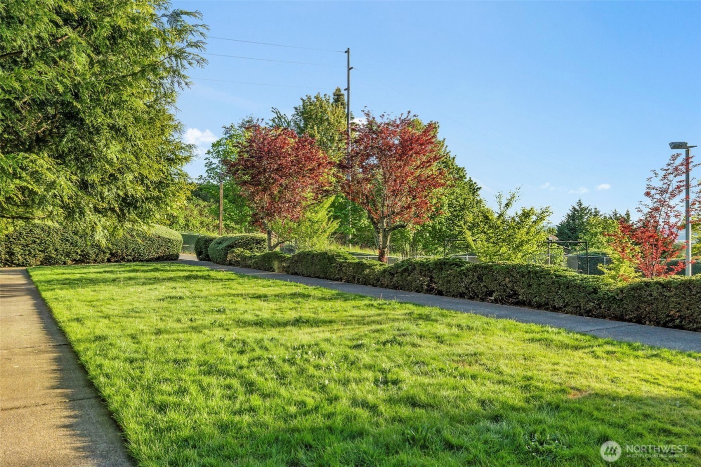 1425 S Puget Drive #213, Renton, WA 98055