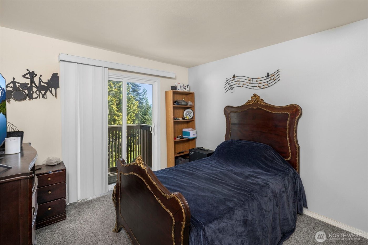 1425 S Puget Drive #213, Renton, WA 98055