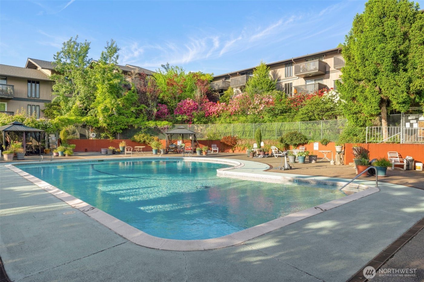 1425 S Puget Drive #213, Renton, WA 98055