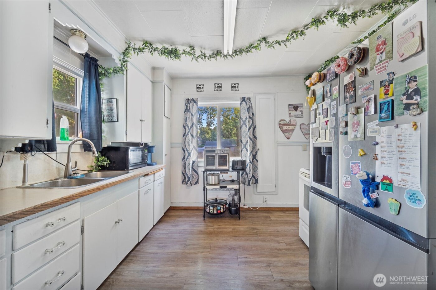 115 W 2nd Street , Waitsburg, WA 99361