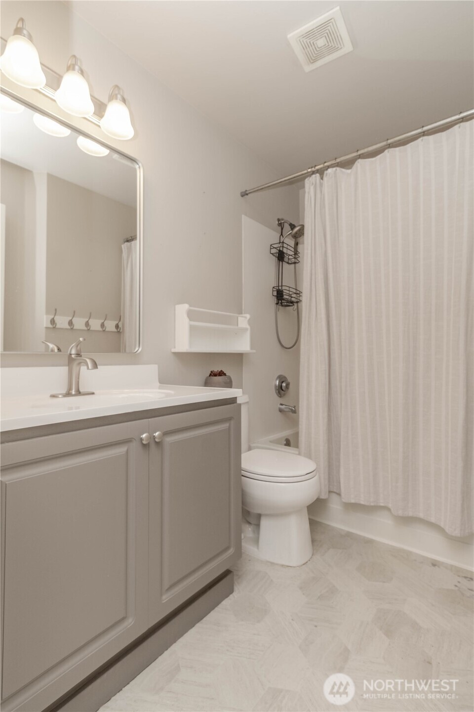 9002 65th Avenue E, Puyallup, WA 98371