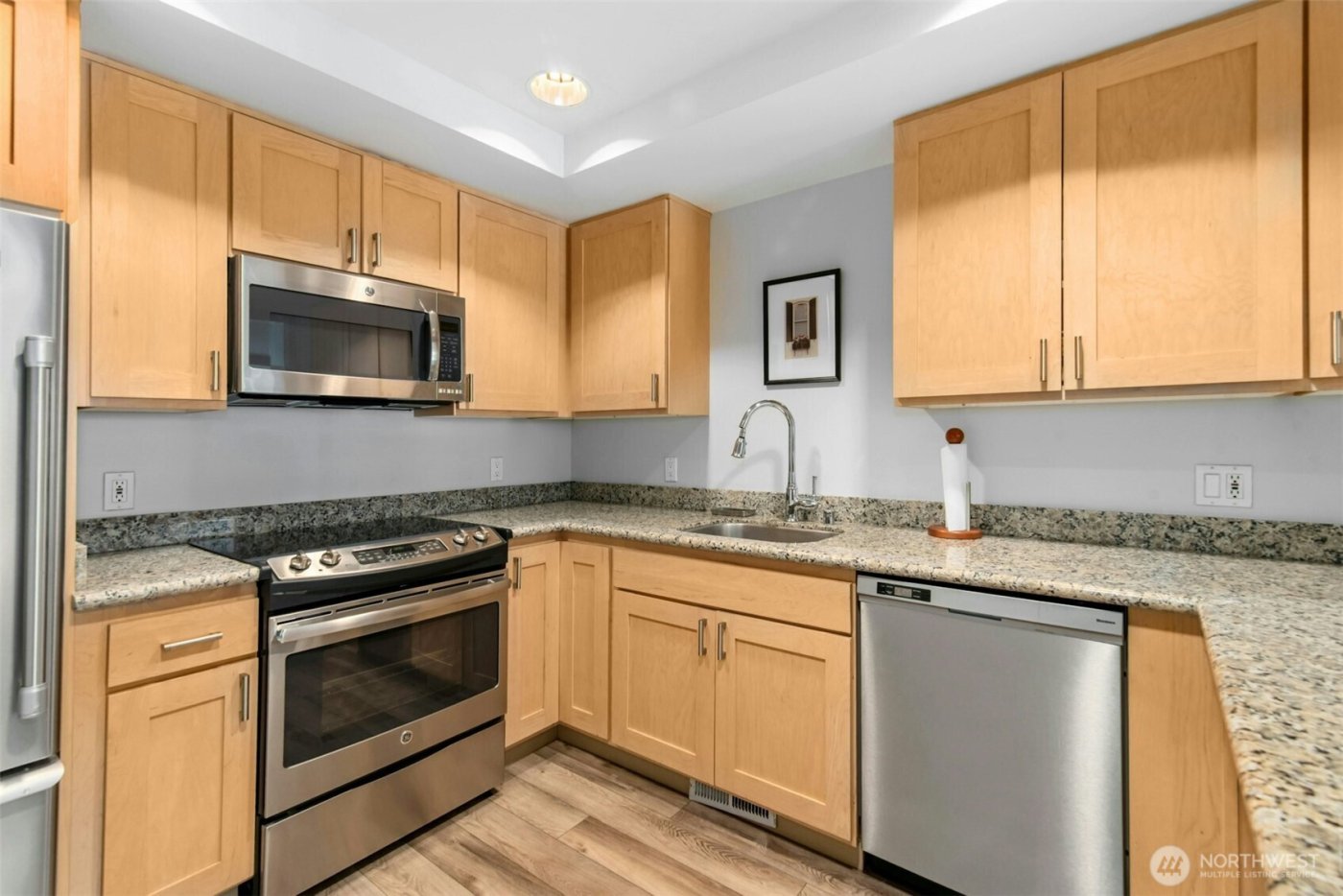 225 4th Avenue #A307, Kirkland, WA 98033