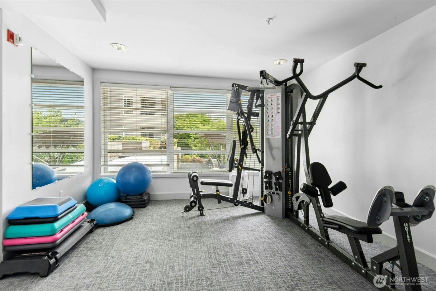 225 4th Avenue #A307, Kirkland, WA 98033