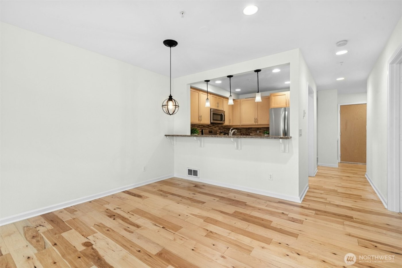 225 4th Avenue #A307, Kirkland, WA 98033