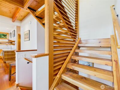 191 Old Oak Bay Road , Port Hadlock, WA 98339 - Photo 11