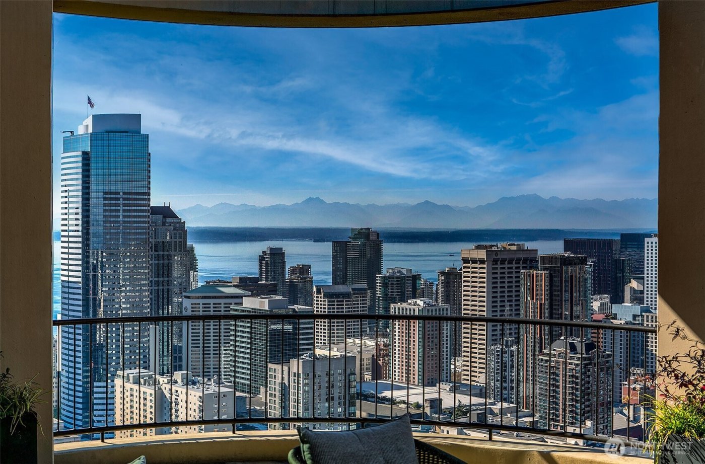 1301 Spring Street #14C, Seattle, WA 98104