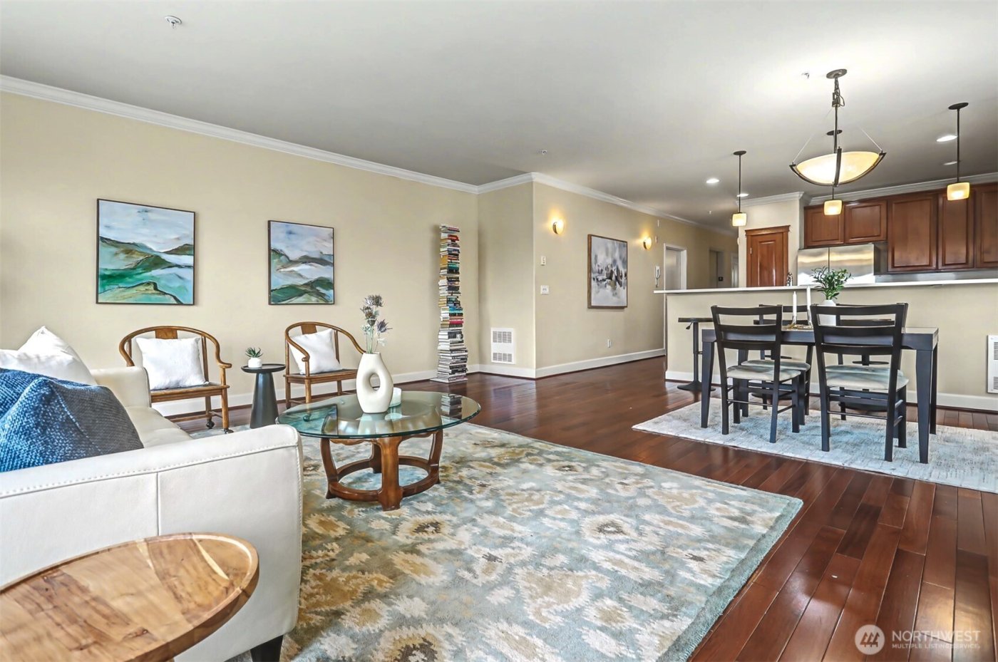 626 Glen Street #201, Edmonds, WA 98020