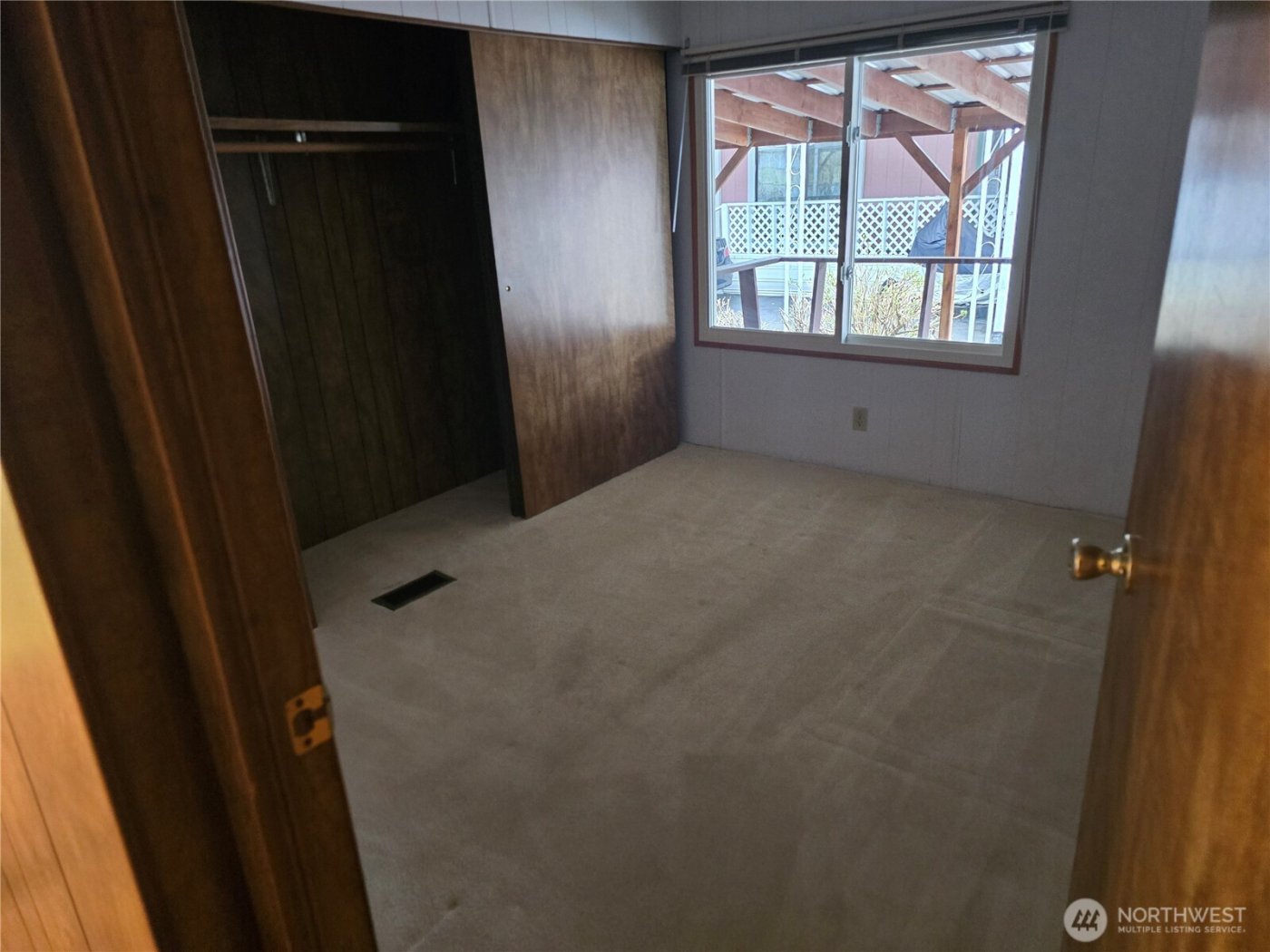 1965 Westside Highway #117, Kelso, WA 98626