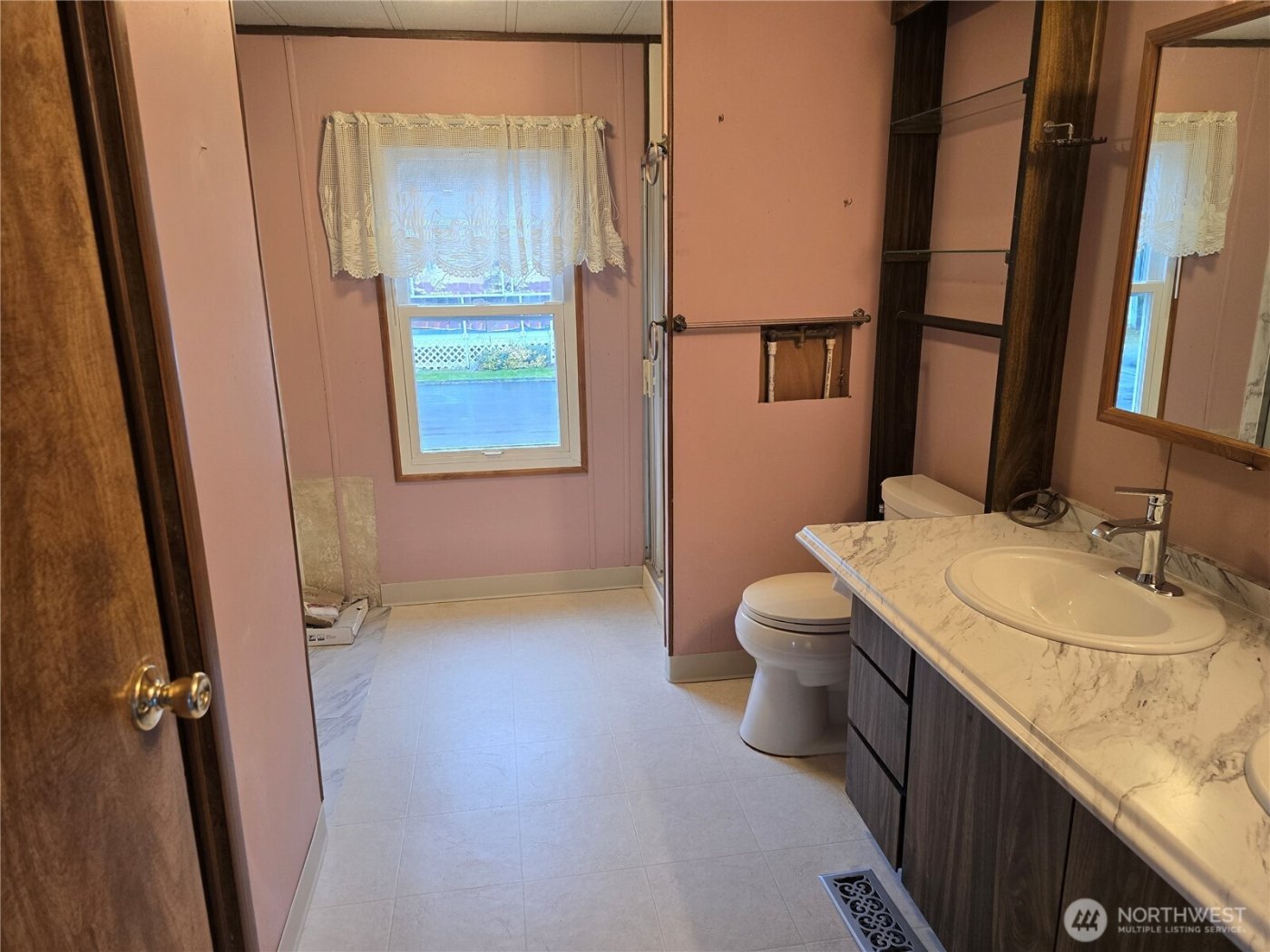 1965 Westside Highway #117, Kelso, WA 98626