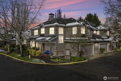 15650 NE 95th Way #71, Redmond, WA 98052-2592