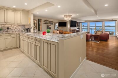 6363 Lake Washington Boulevard NE #203, Kirkland, WA 98033 - Photo 17