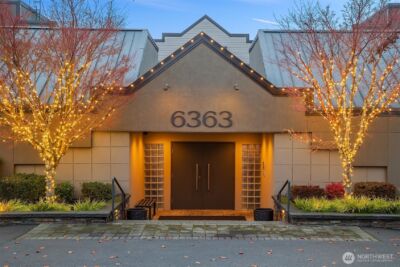 6363 Lake Washington Boulevard NE #203, Kirkland, WA 98033 - Photo 3
