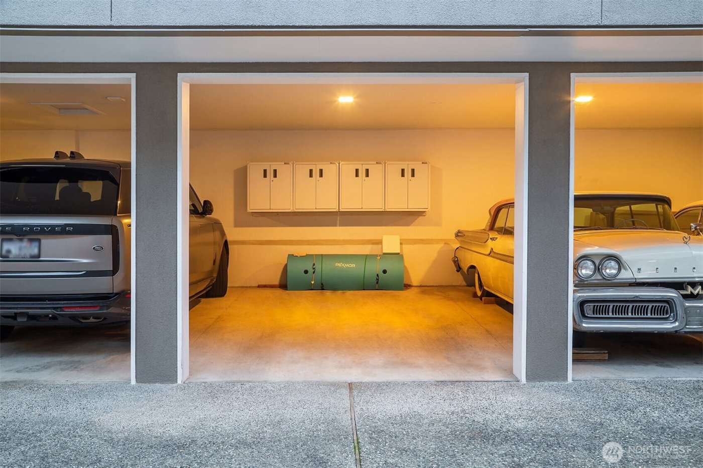 6363 Lake Washington Boulevard NE #203, Kirkland, WA 98033