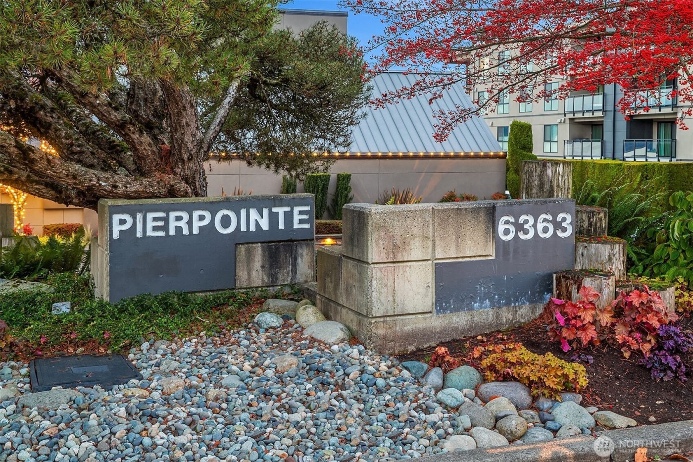 6363 Lake Washington Boulevard NE #203, Kirkland, WA 98033
