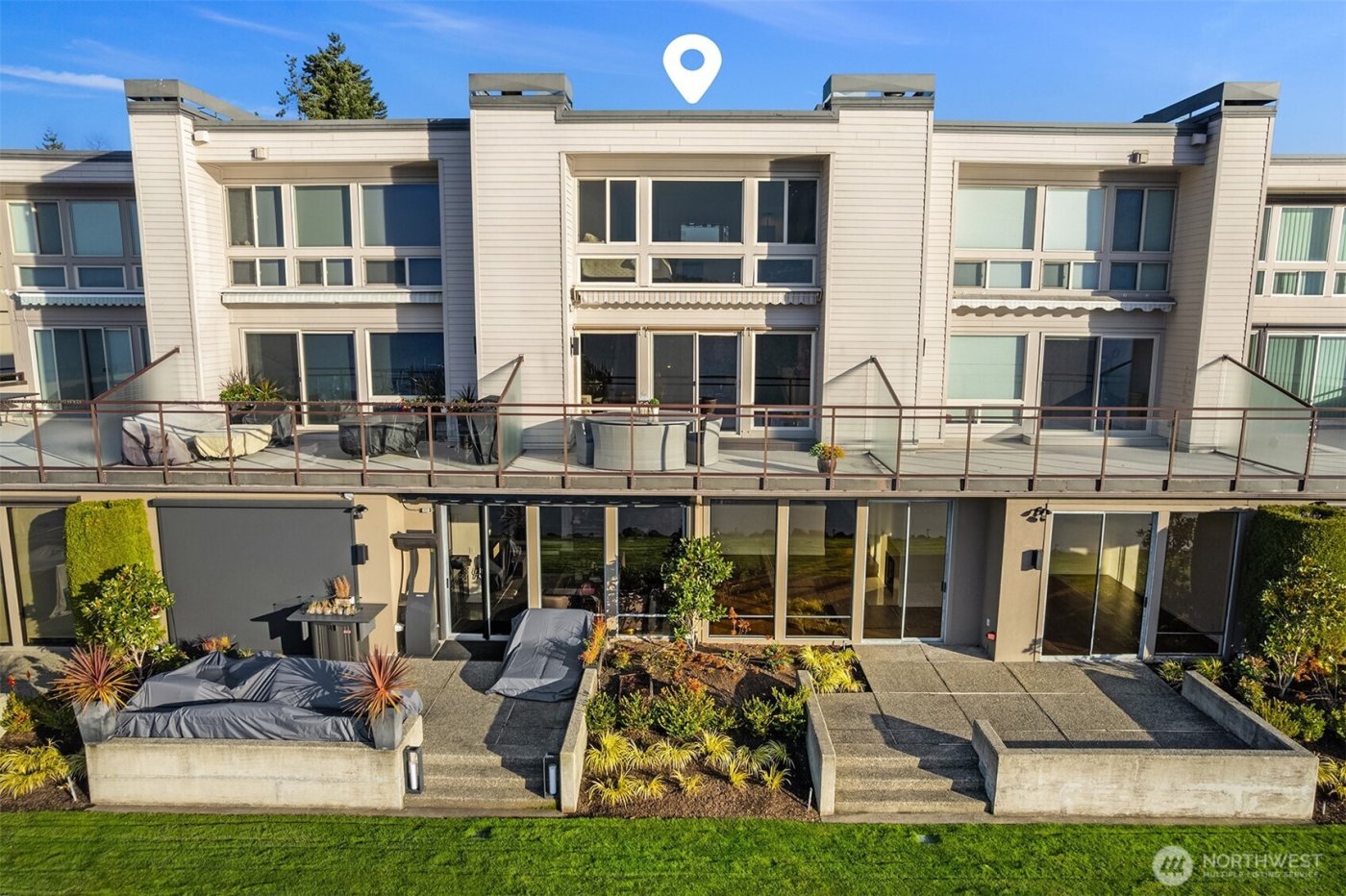 6363 Lake Washington Boulevard NE #203, Kirkland, WA 98033