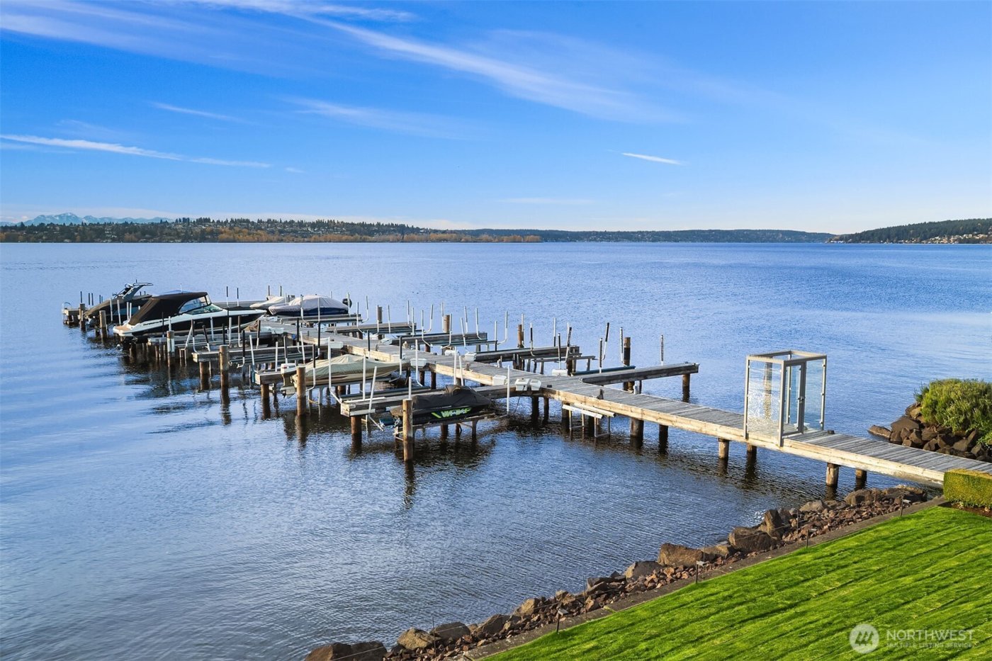 6363 Lake Washington Boulevard NE #203, Kirkland, WA 98033