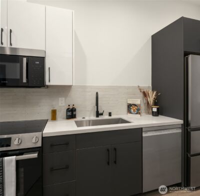 6722 Corson Avenue S #B, Seattle, WA 98108 - Photo 8