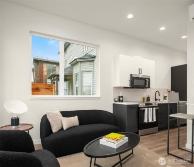 6714 Corson Avenue S #C, Seattle, WA 98108 - Photo 4