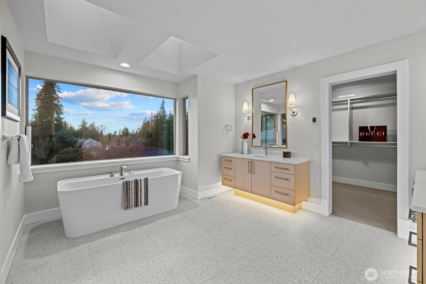 12301 NE 107th Street , Kirkland, WA 98033