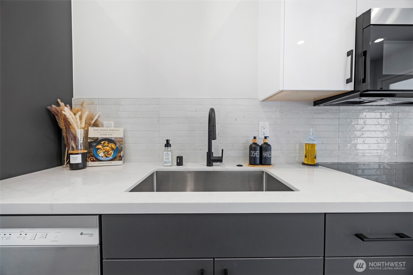 6723 Carlton Avenue #A,B,C, Seattle, WA 98108