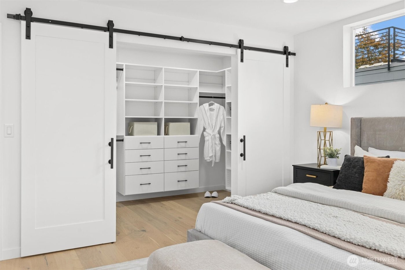 12011 36th Avenue NE, Seattle, WA 98125