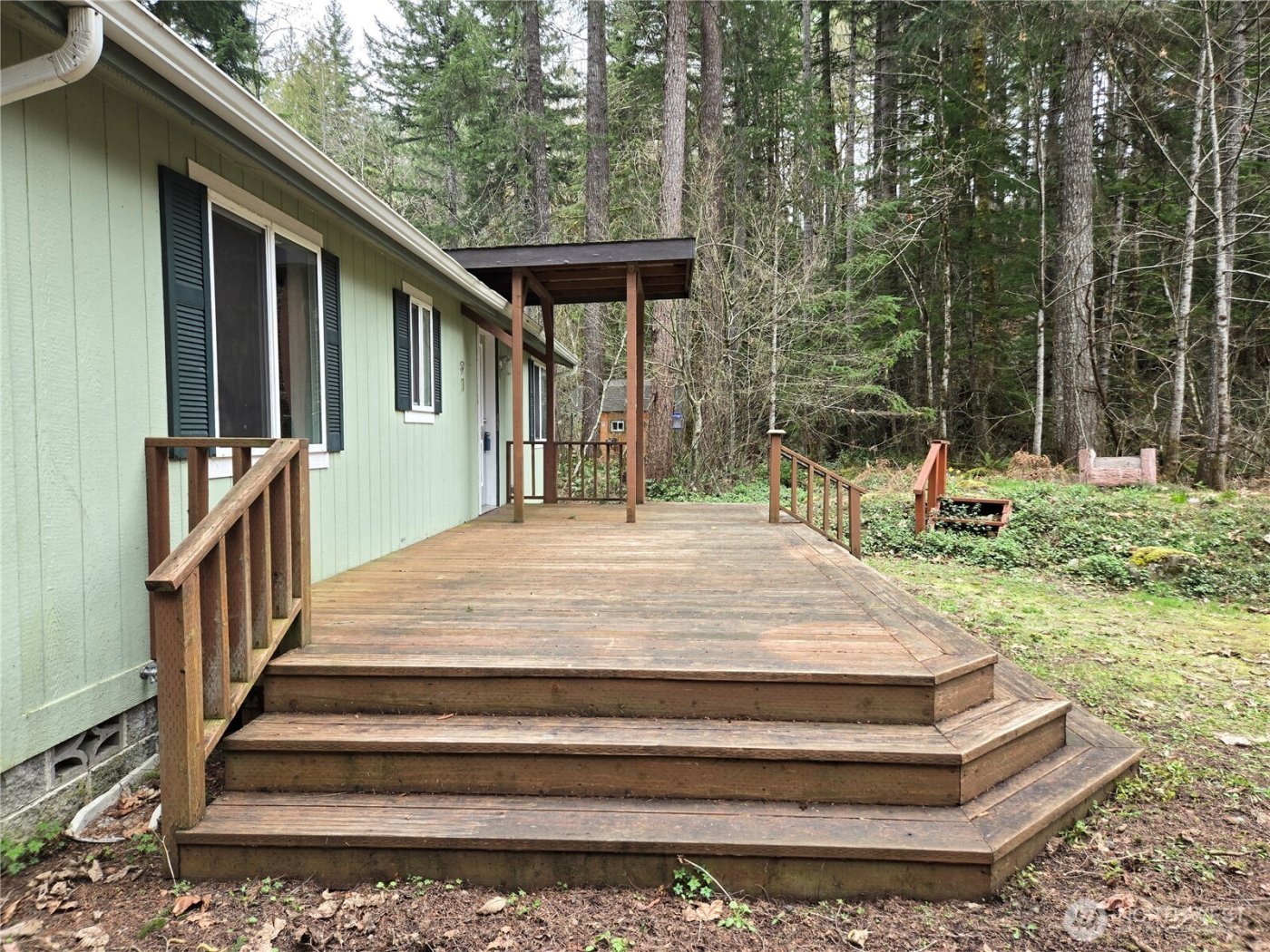 91 N Gadwall Place N , Hoodsport, WA 98548