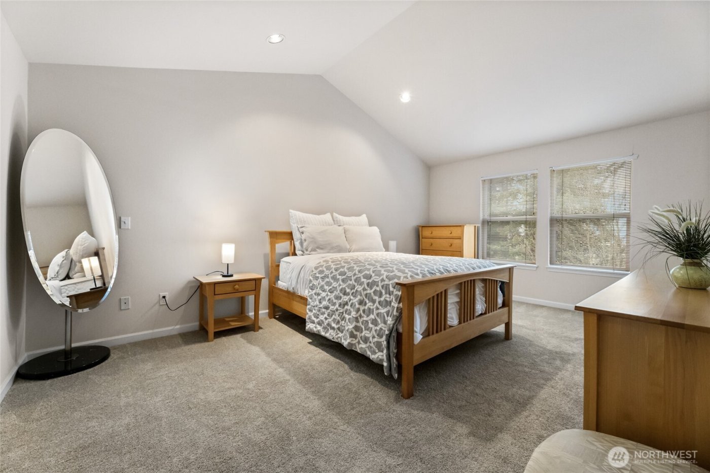 1439 NW 202nd Lane , Shoreline, WA 98177