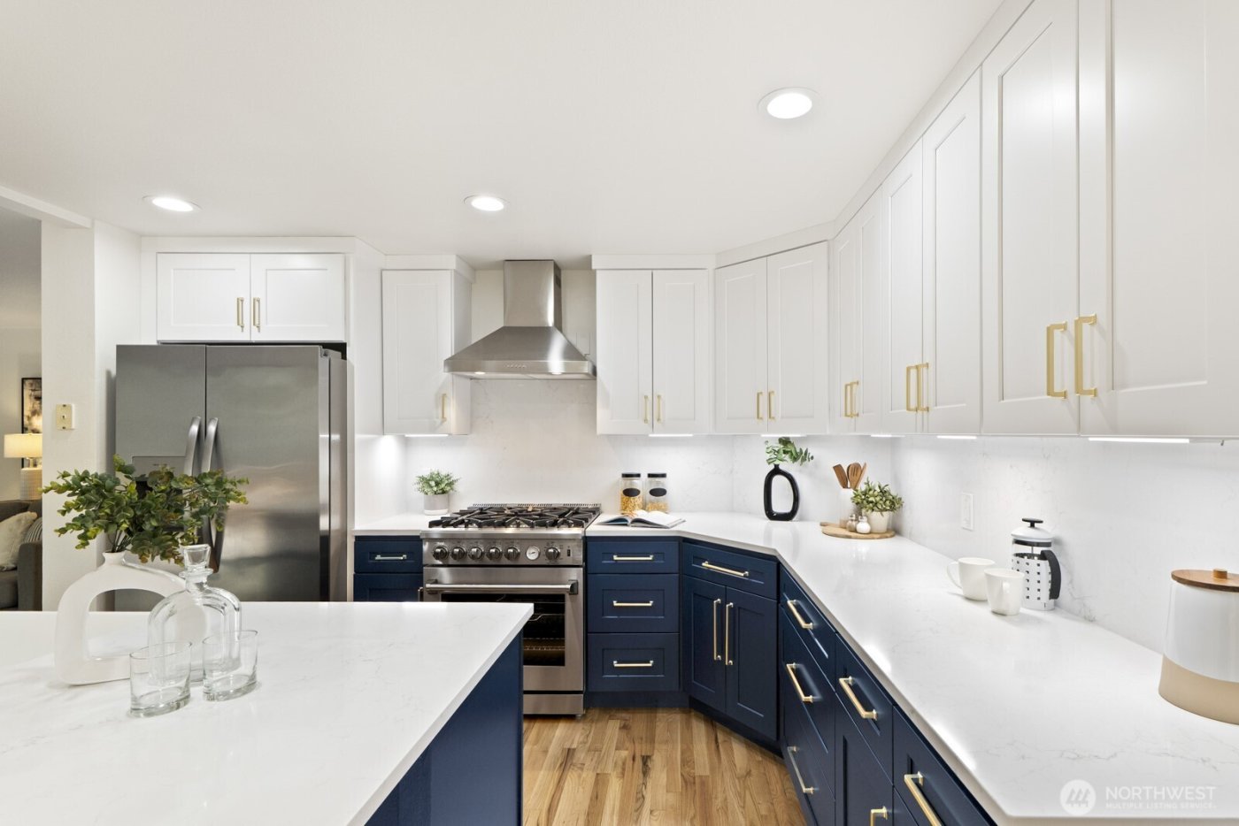 6005 158th Place NE, Redmond, WA 98052-4811