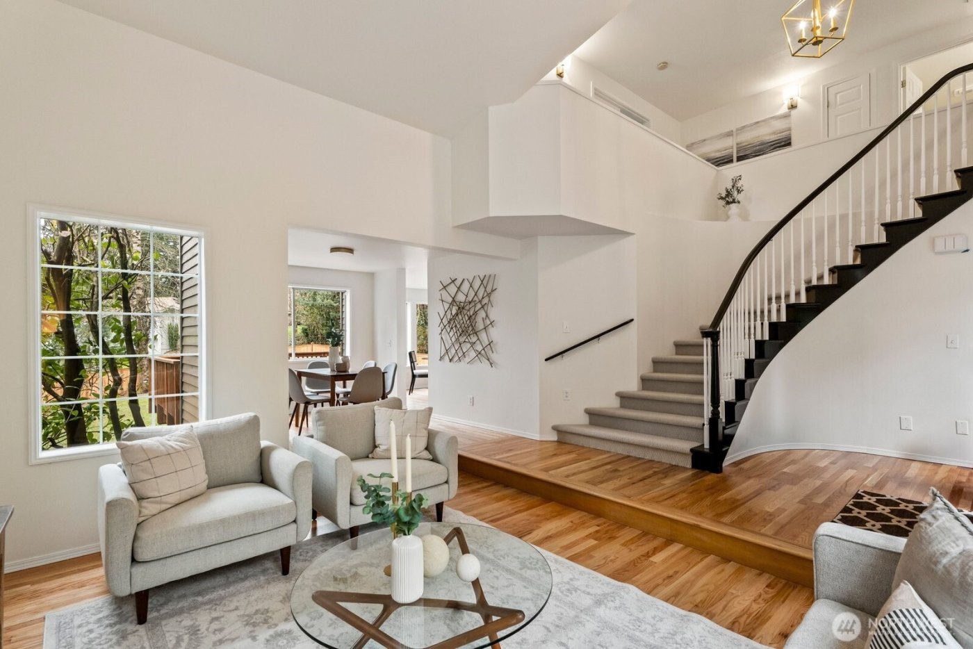 6005 158th Place NE, Redmond, WA 98052-4811