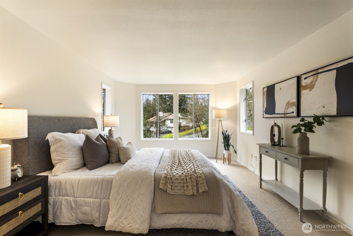 6005 158th Place NE, Redmond, WA 98052-4811