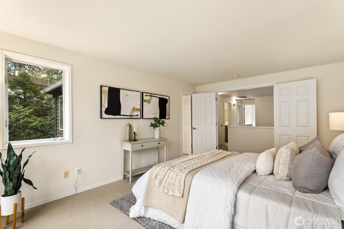 6005 158th Place NE, Redmond, WA 98052-4811