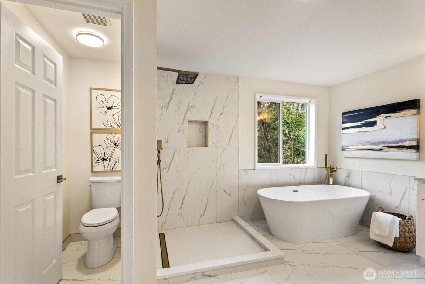 6005 158th Place NE, Redmond, WA 98052-4811