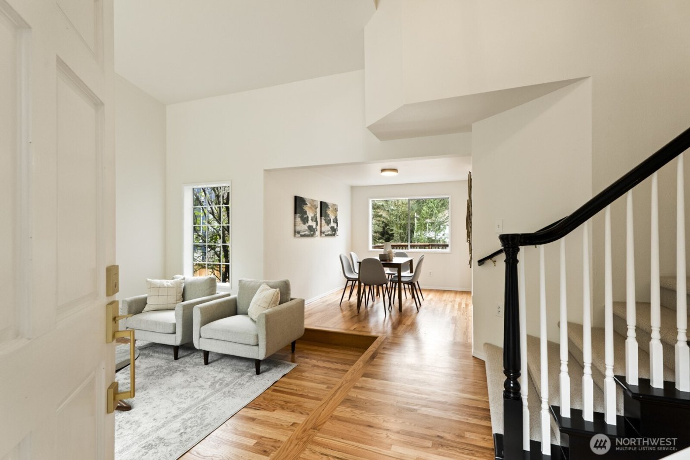 6005 158th Place NE, Redmond, WA 98052-4811