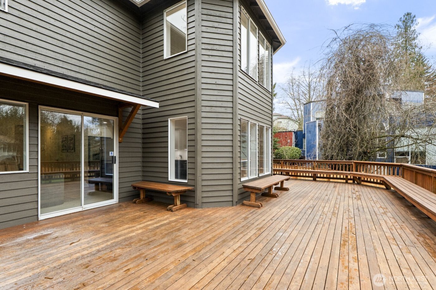 6005 158th Place NE, Redmond, WA 98052-4811