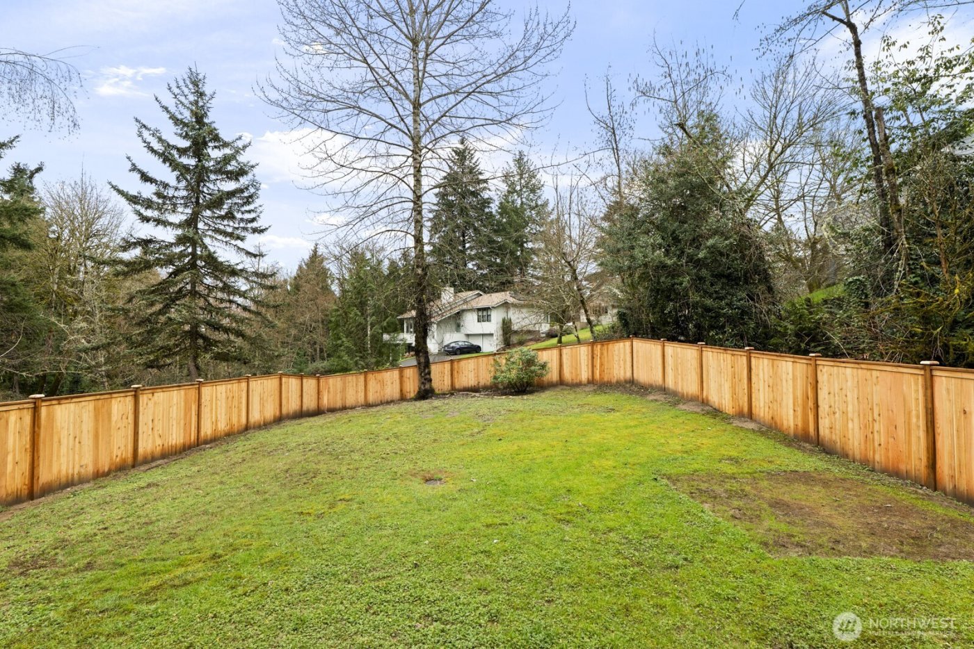 6005 158th Place NE, Redmond, WA 98052-4811