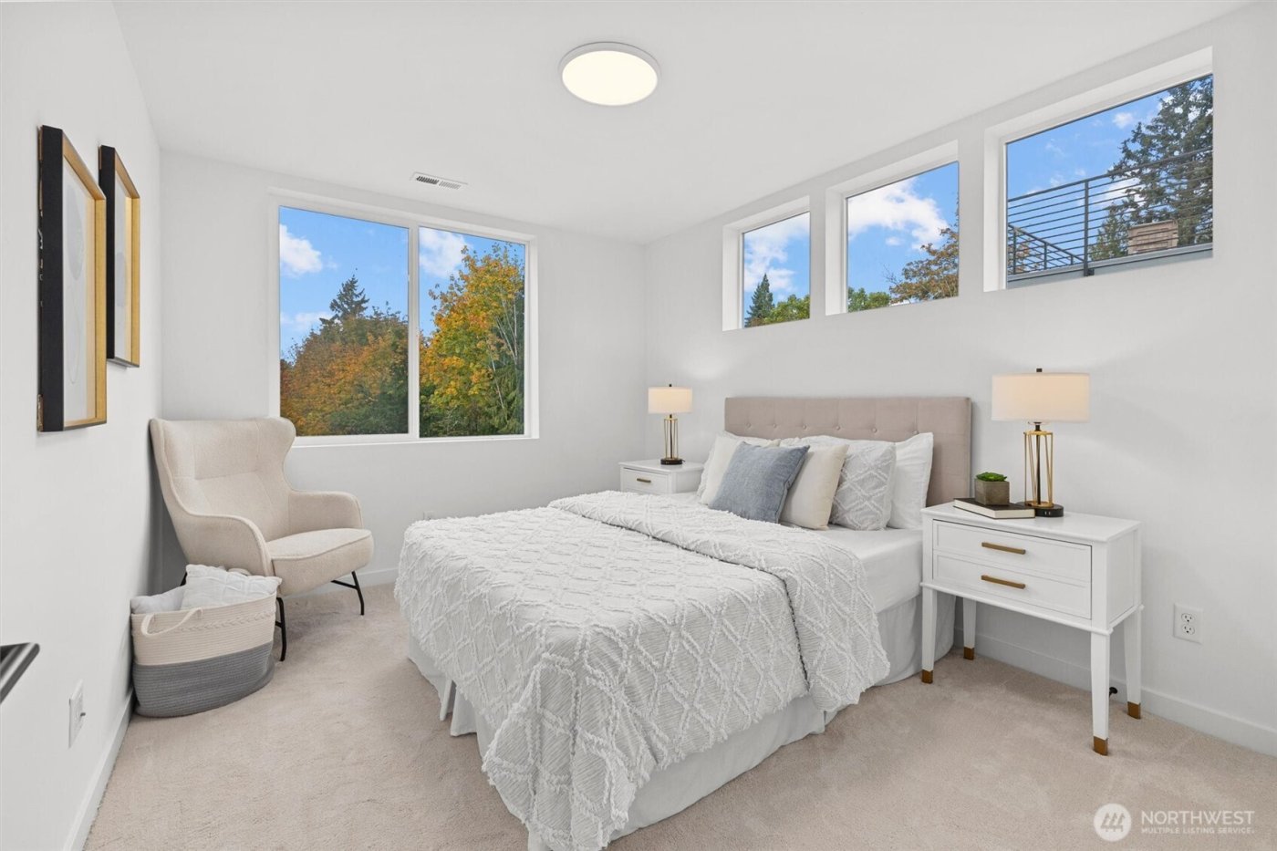 12011 36th Avenue NE, Seattle, WA 98125