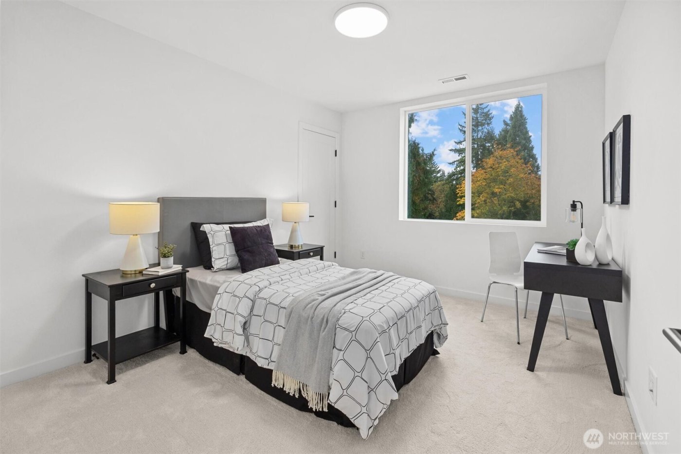 12011 36th Avenue NE, Seattle, WA 98125