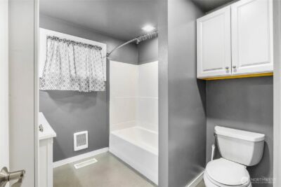 717 S Locust Lane , Moses Lake, WA 98837 - Photo 18