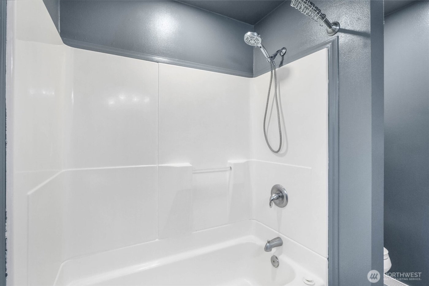 717 S Locust Lane , Moses Lake, WA 98837