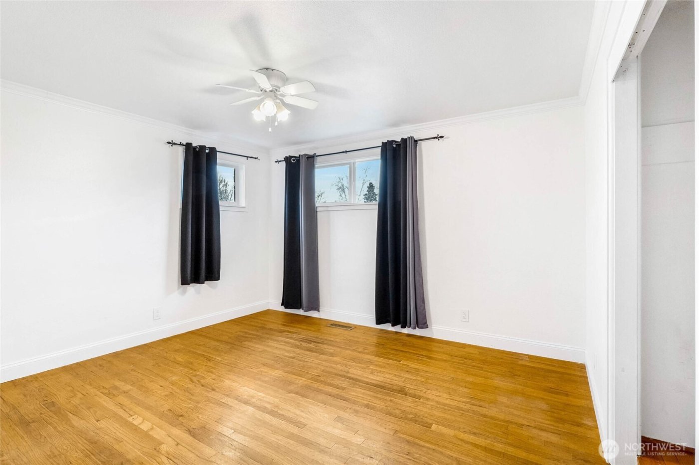 717 S Locust Lane , Moses Lake, WA 98837