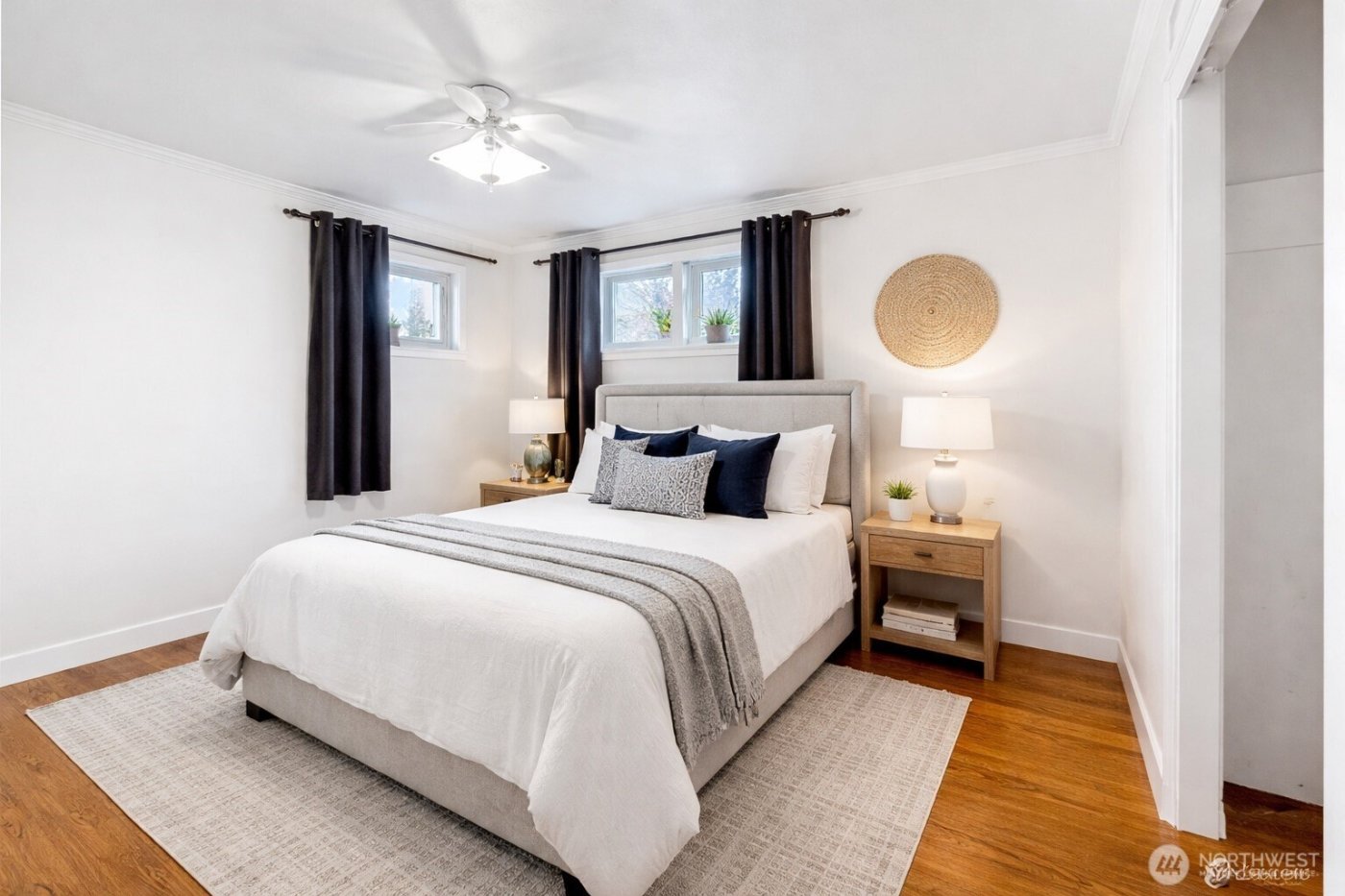 717 S Locust Lane , Moses Lake, WA 98837