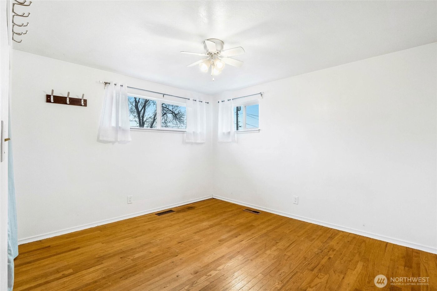 717 S Locust Lane , Moses Lake, WA 98837