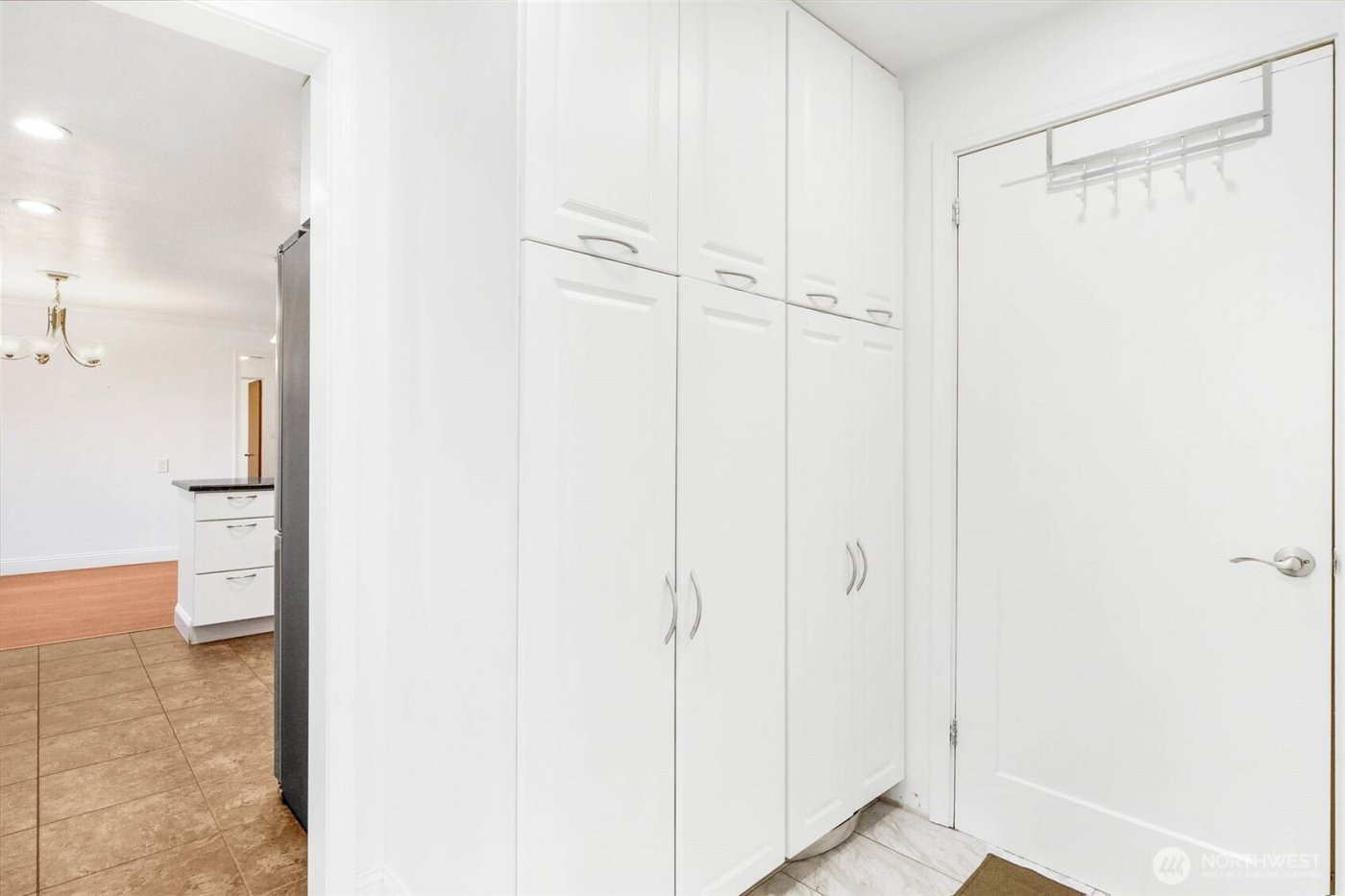 717 S Locust Lane , Moses Lake, WA 98837