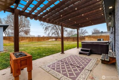 717 S Locust Lane , Moses Lake, WA 98837 - Photo 35