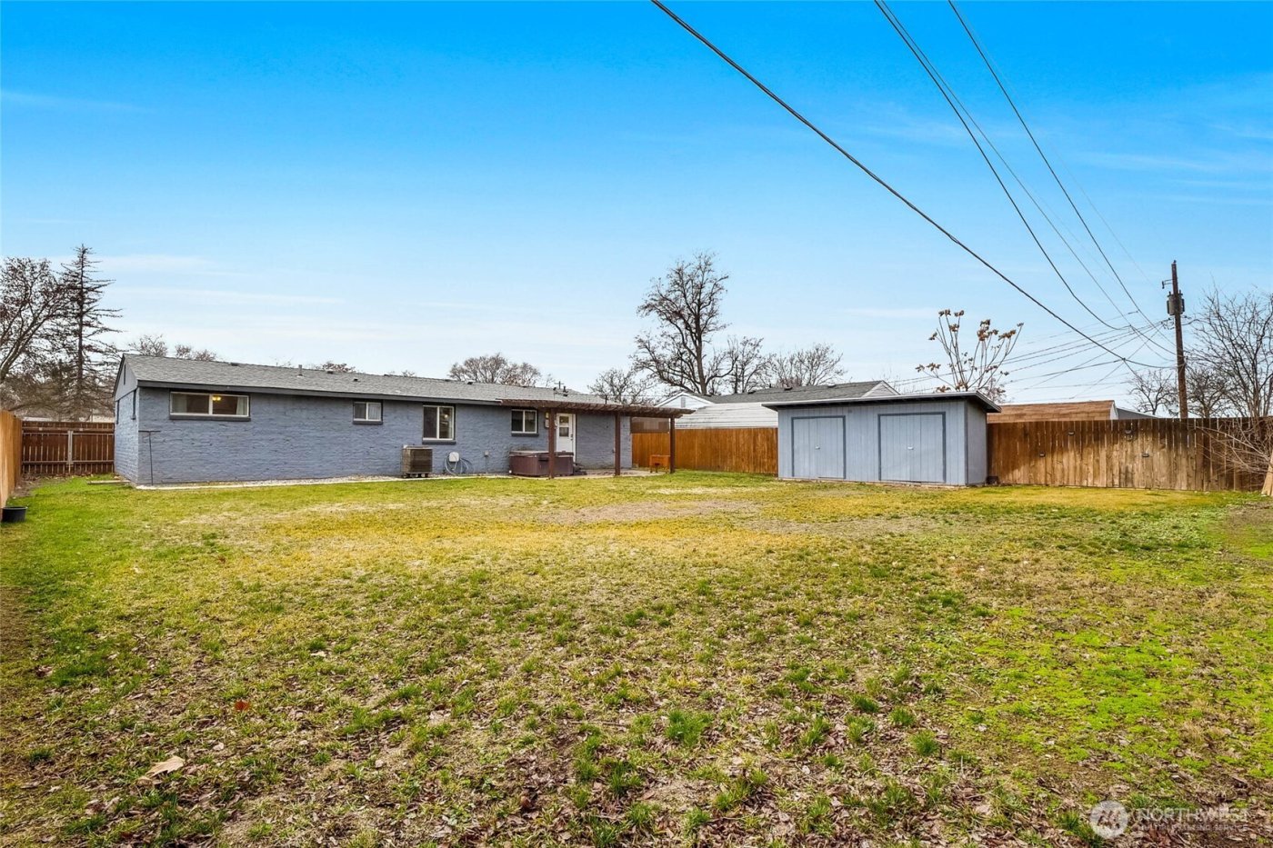 717 S Locust Lane , Moses Lake, WA 98837