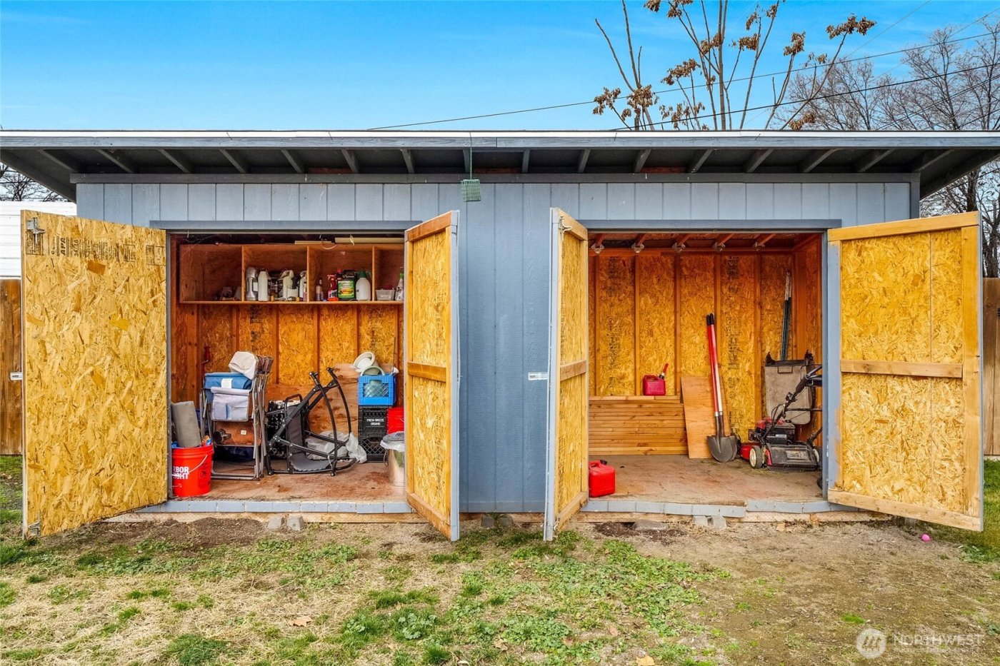 717 S Locust Lane , Moses Lake, WA 98837