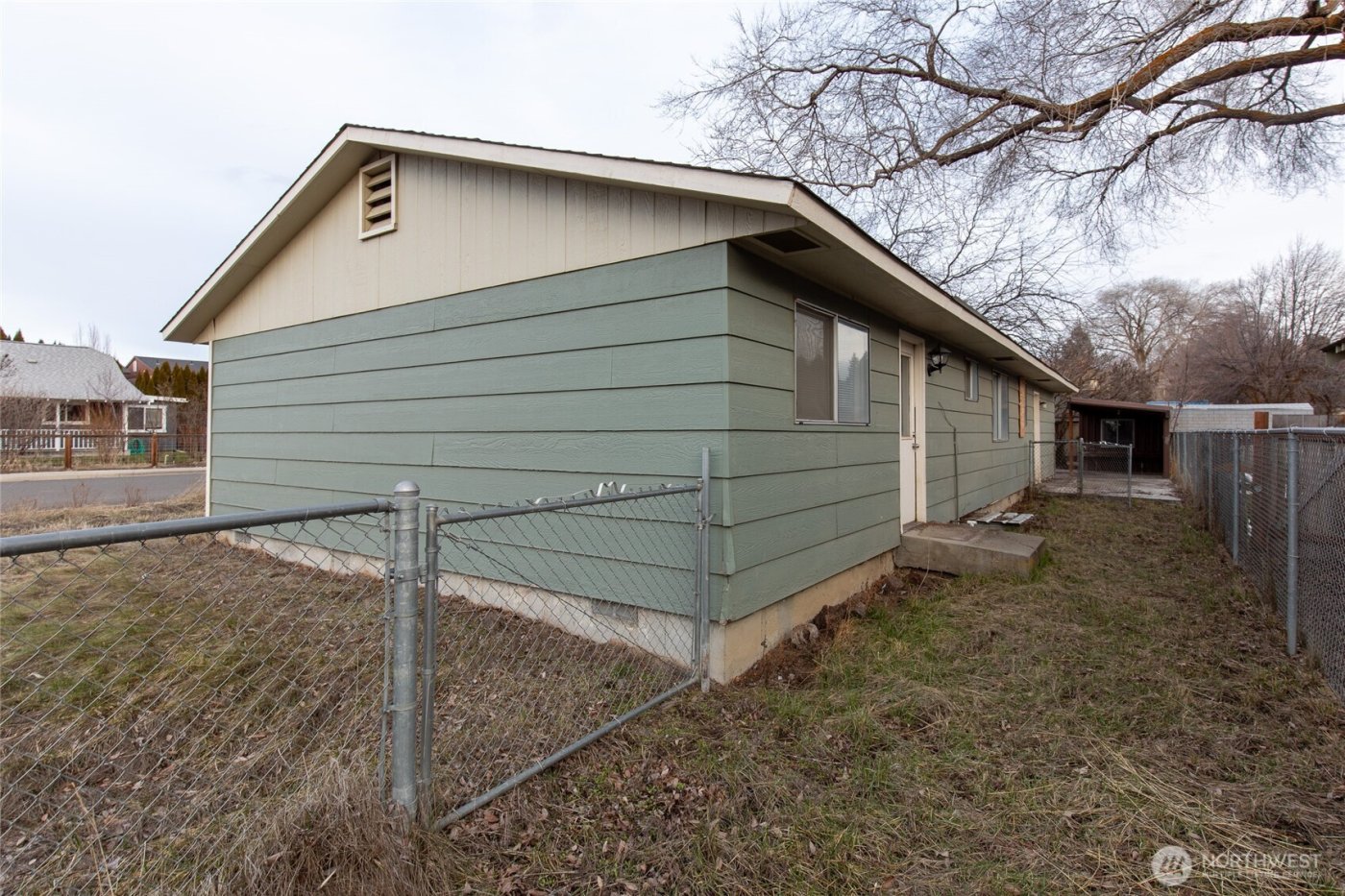 1308 E 15th Avenue , Ellensburg, WA 98926