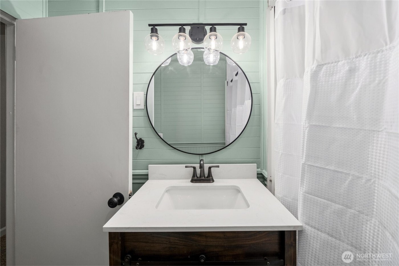 1631 104th Street S, Tacoma, WA 98444