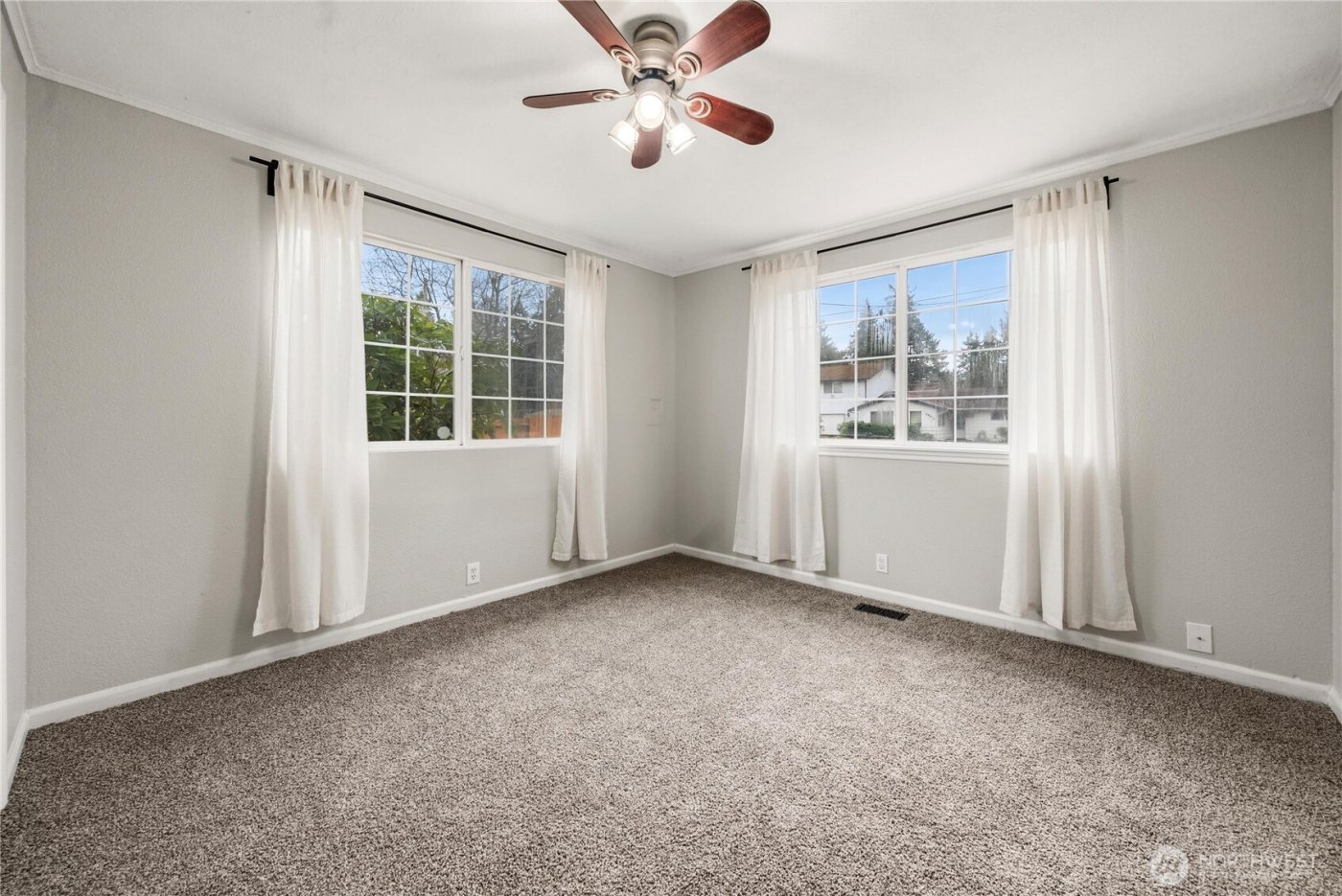 1631 104th Street S, Tacoma, WA 98444